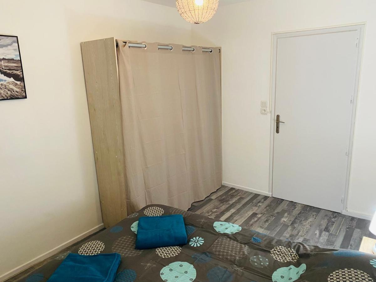 Studio 40M2 Plein Pied Avec Parking Jussac المظهر الخارجي الصورة